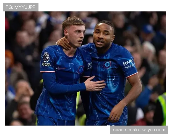 战术前瞻：阿斯顿维拉高位防线迎战热刺速度型前锋，转换空间成胜负手